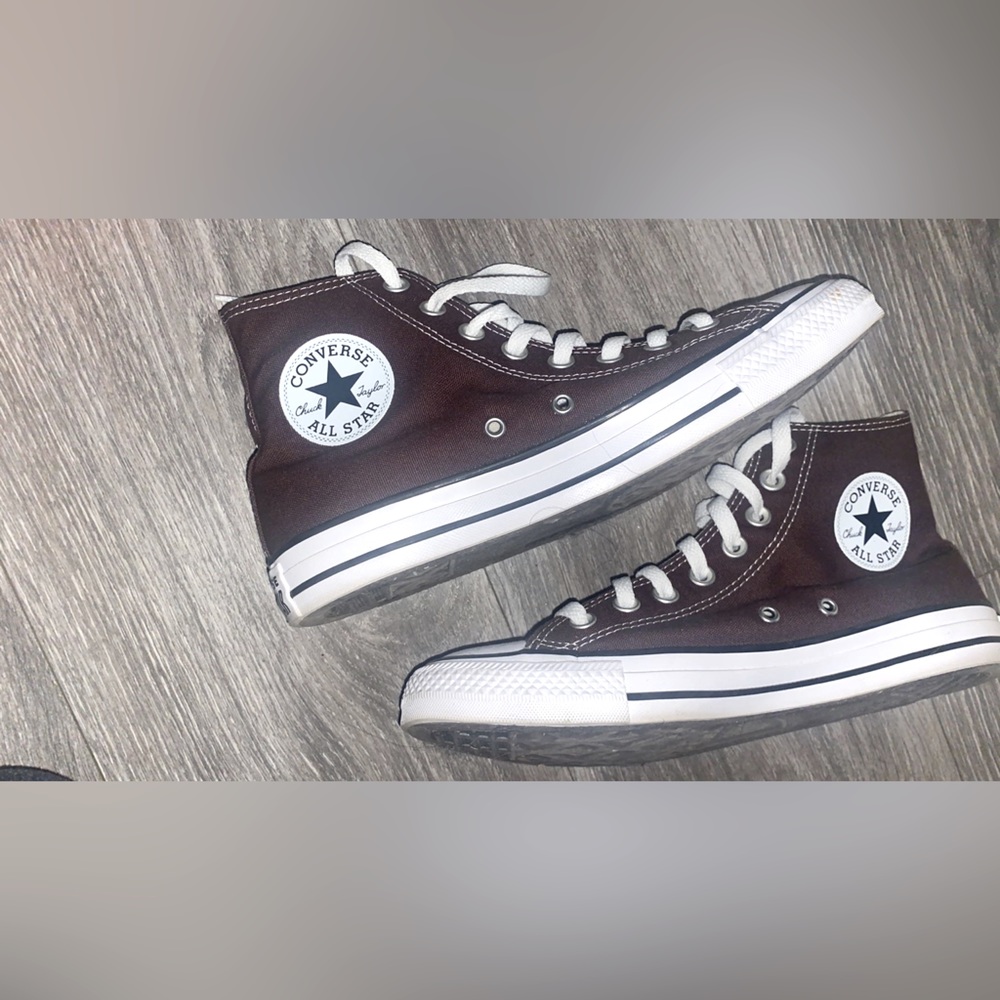 Brown Converse